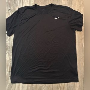 Men’s Nike XL All Black Dri-Fit T-Shirt - Great Condition - Smoke Free Home